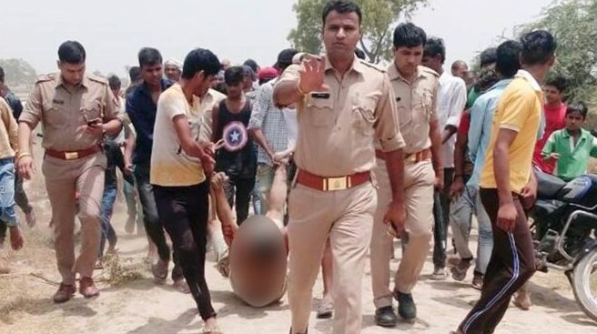 India police 'sorry' for lynching photo