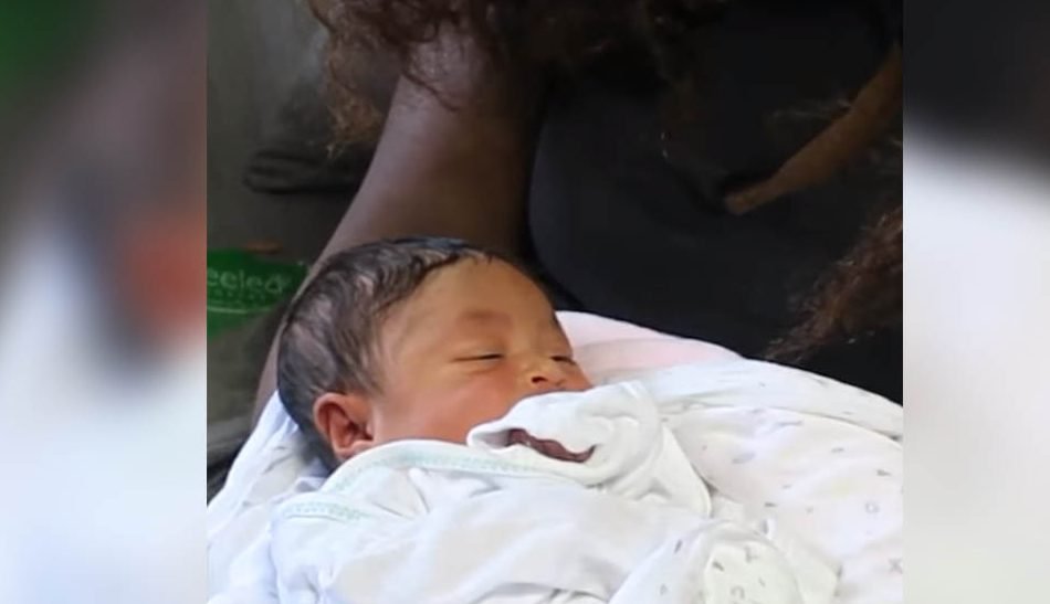 Serena Williams shares the first photo of baby Alexis