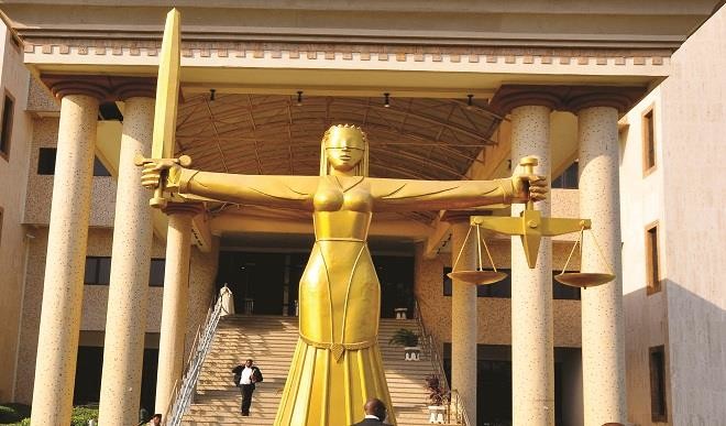 Man steals N104, 000 phones with rope