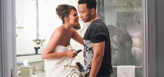16 subtle ways to seduce him