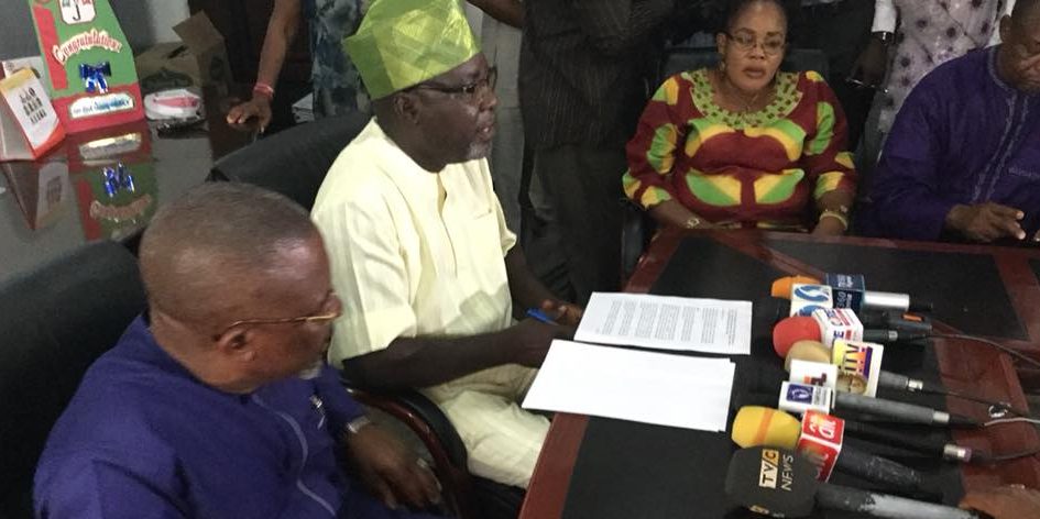CHOGM: Buhari’s participation a colossal waste –PDP