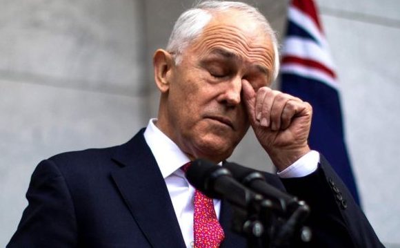 Malcolm Turnbull: PM loses ministers in leadership battle