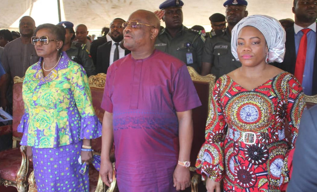 Governor Wike flags off construction of three roads, Health Centre at Odiokwu