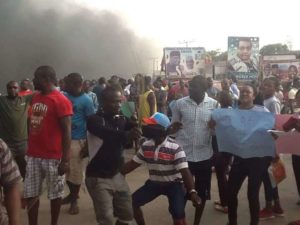 Suspension of LG Chairmen: Protesting Youths Halt Businesses, Leave Commuters Stranded