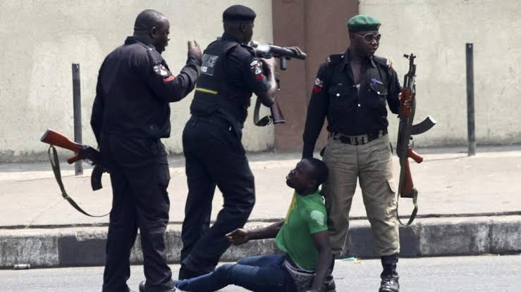 Police In Rivers Fire Live Rounds At Demonstrators