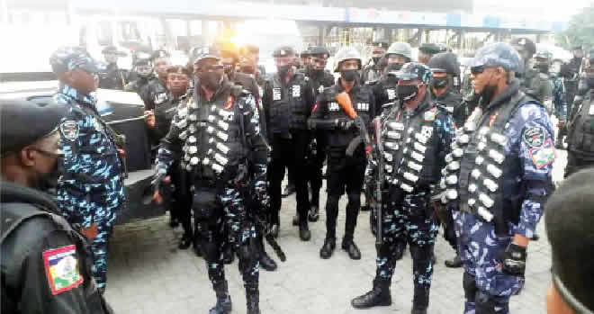 No Going Back’, #OccupyLekki Protesters Insist Despite Heavy Security At Tollgate