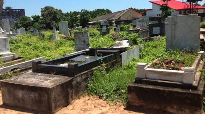 Lagos Community Decries Illegal Dumping Of Corpses At Jafojo Cemetery