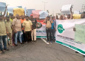 TUC, FOBTOB Protest Against Shutting Down Alcoholic Sachet Drink Factories By NAFDAC