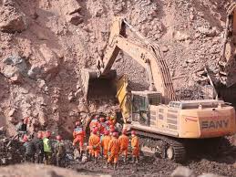 4 More Bodies Recovered In Niger Mining Pit Collapse
