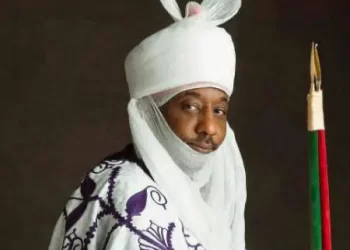 Emir Sanusi: Intrigues, Power-Play That Led To Ouster As CBN Governor In 2013, Kano Monarch In 2020