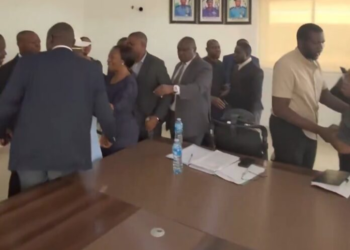 Sowore Confronts Umahi At Force HQ Over Debt Claim