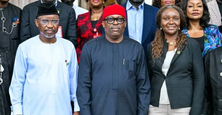 Ekpo Leads FG Delegation To Bille Community Over Gas Seepage