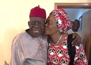 Tinubu Playfully Calls First Lady ‘Iya Alakara’ Following Akara Controversy